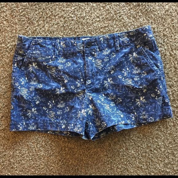 Gap Denim Floral Girlfriend Shorts - Picture 2 of 7